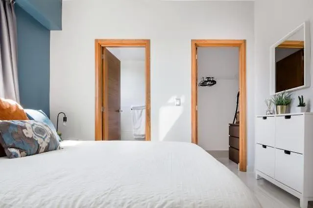 Airy Piantini Apartment Near Acropolis Center 산토도밍고