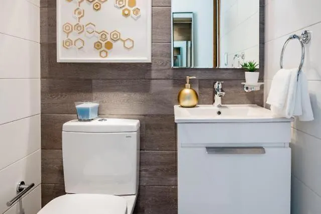 Airy Piantini Apartment Near Acropolis Center 산토도밍고